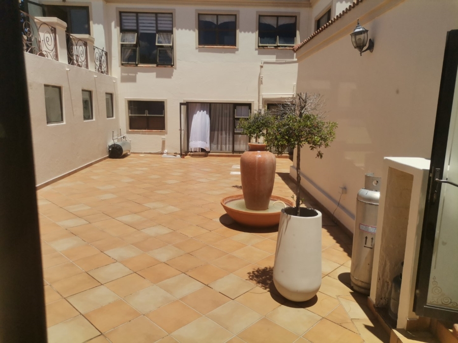 4 Bedroom Property for Sale in Wilkoppies North West